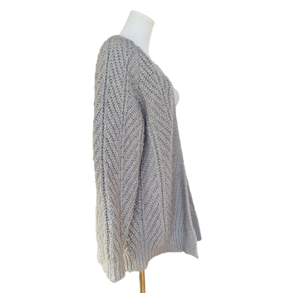 Universal Thread Gray Sweater - Picture 3 of 10
